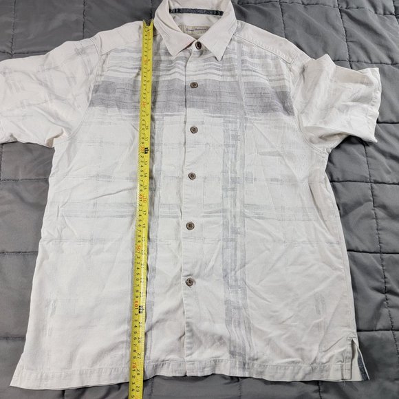 Tommy Bahama Mens Medium Button Shirt Silk Short Sleeve Aloha Original Fit - Picture 9 of 10